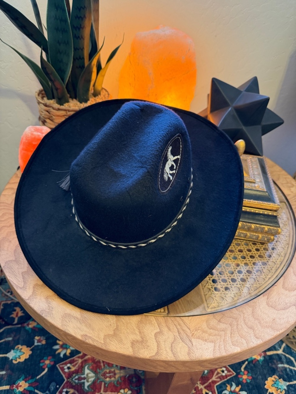 Men's Black Western Felt Cowboy Hat with Braided Band - Picture 3 of 8